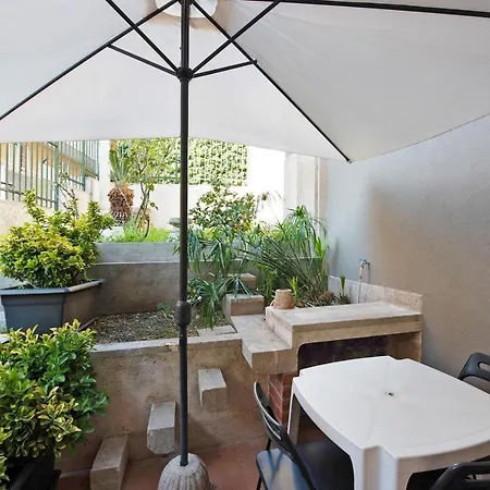 Valeria 1- Arenzanohost Apartment *