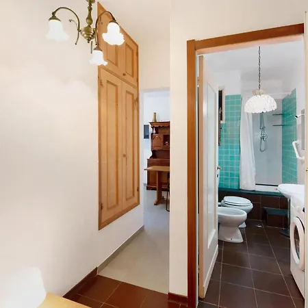 Apartment Valeria 1- Arenzanohost Arenzano